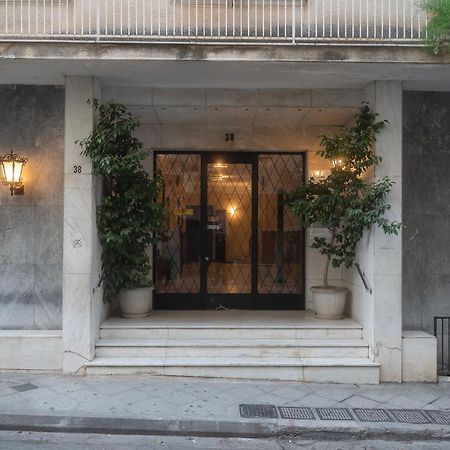 Sis Urban Apartments Атина Екстериор снимка